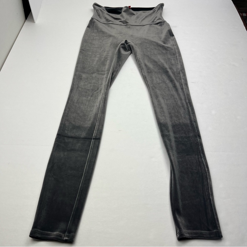 Spanx Grey Gray Velour Velvet Leggings Women Size Medium Pull On Slimming *FLAW*